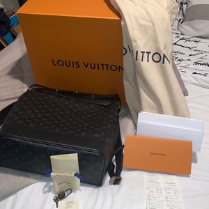 LOUIS VUITTON STEAMER BACKPACK Never used with original packaging.